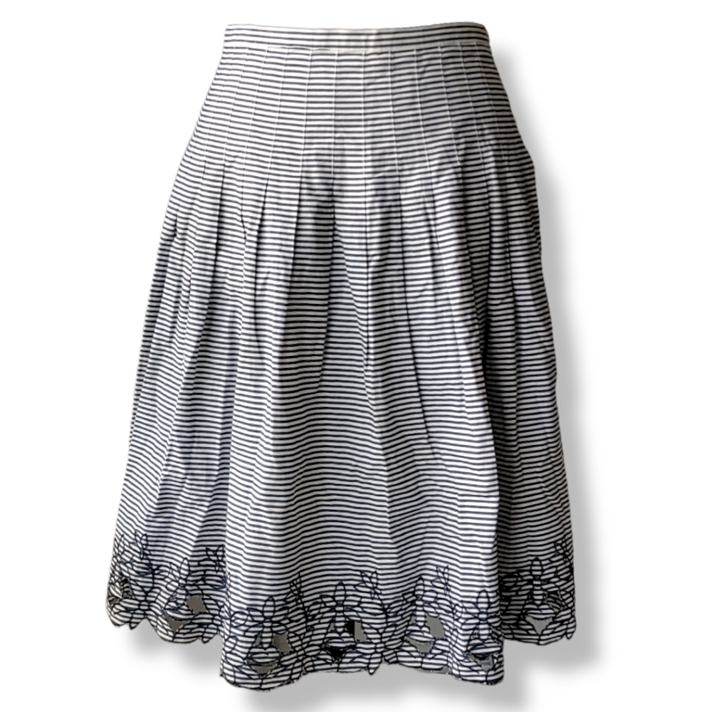 A-Line Bandolino eyelet skirt